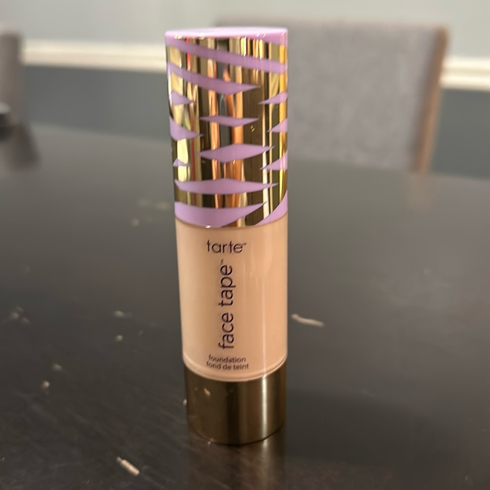 Tarte Face Tape Foundation in 16N Fair-Light Neutral